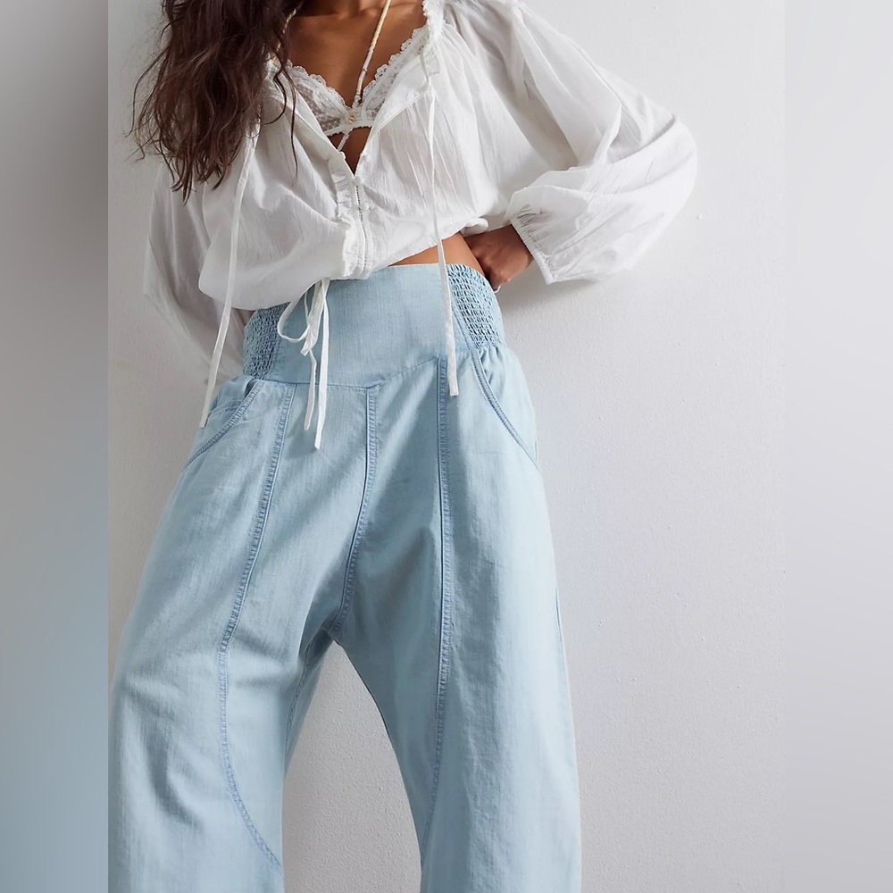 We The Free Lunan Crop Harem Jeans size Small